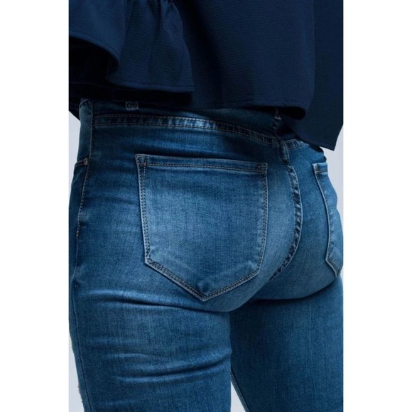 WOMEN'S JENNER BLUE SKINNY JEAN WITH EMBROIDERIES - Picture 3 of 5